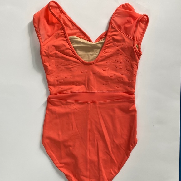 Mirella Leotard, EUC, Petite Adult - Picture 4 of 6